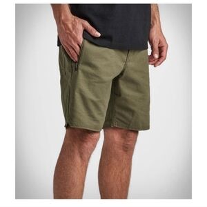 Roark Layover Travel Shorts